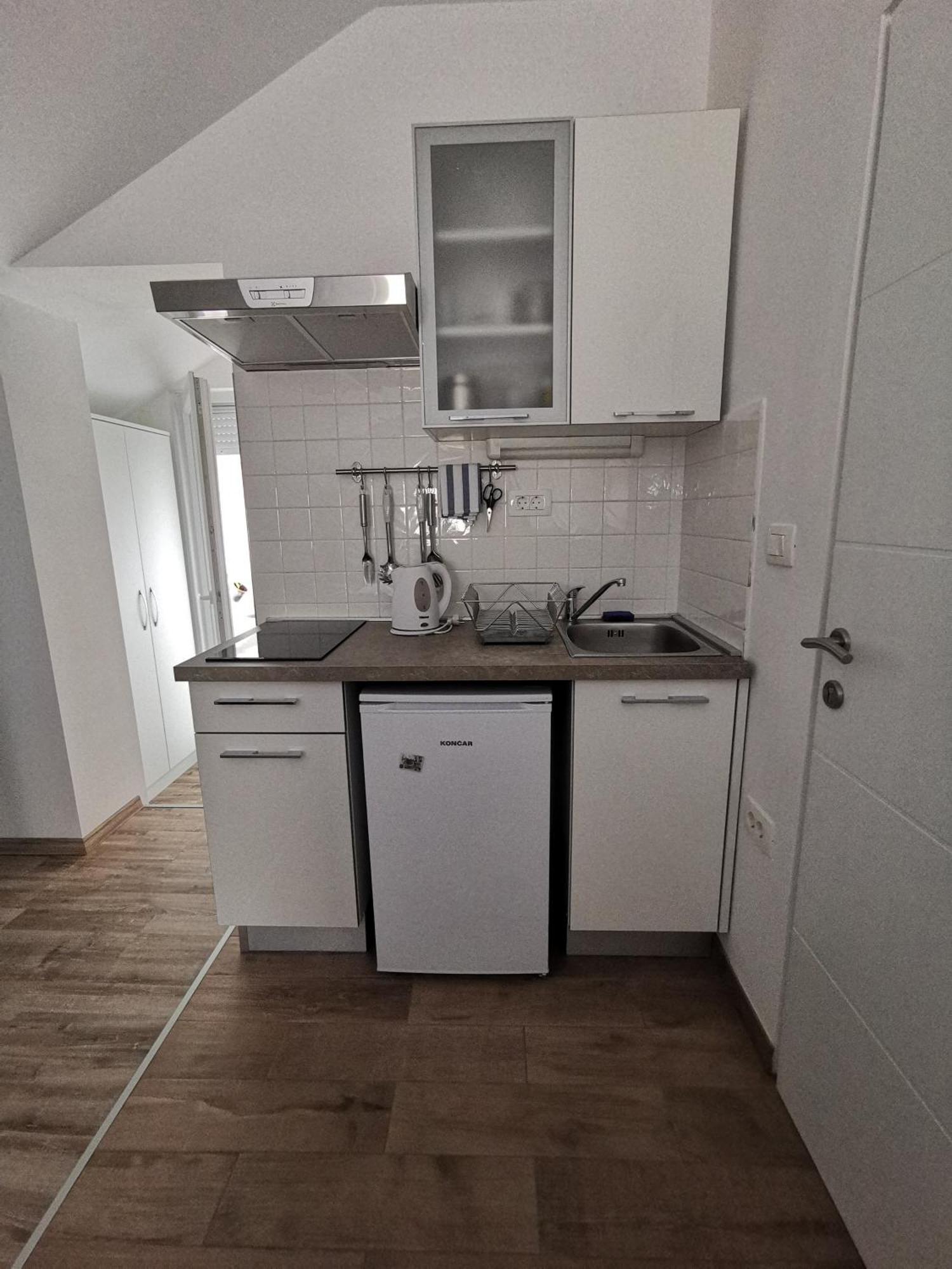 Apartments Dolores Šibenik Екстериор снимка