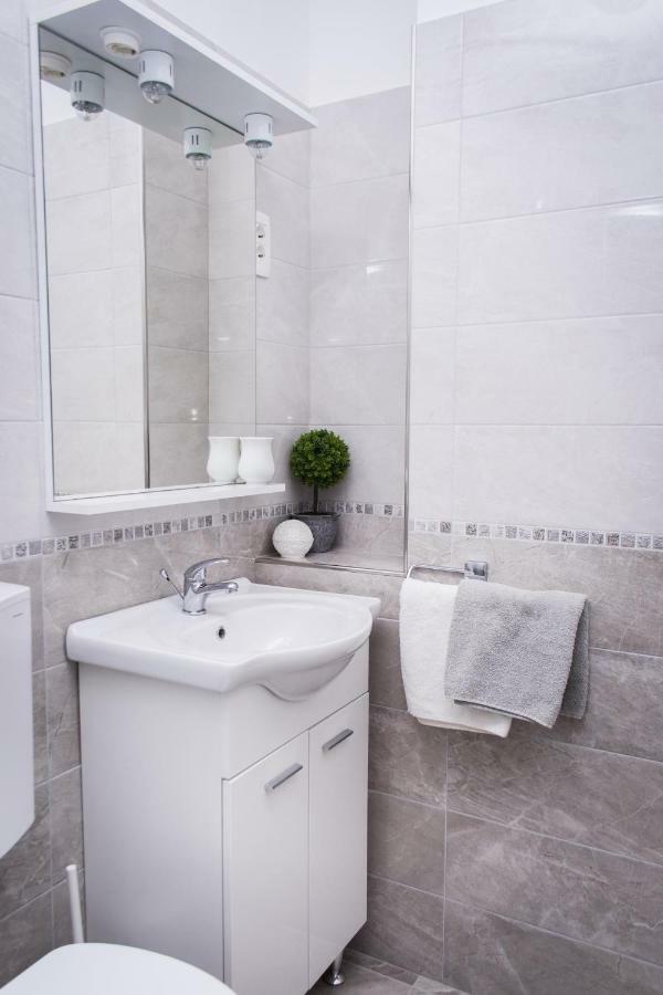 Apartments Dolores Šibenik Екстериор снимка
