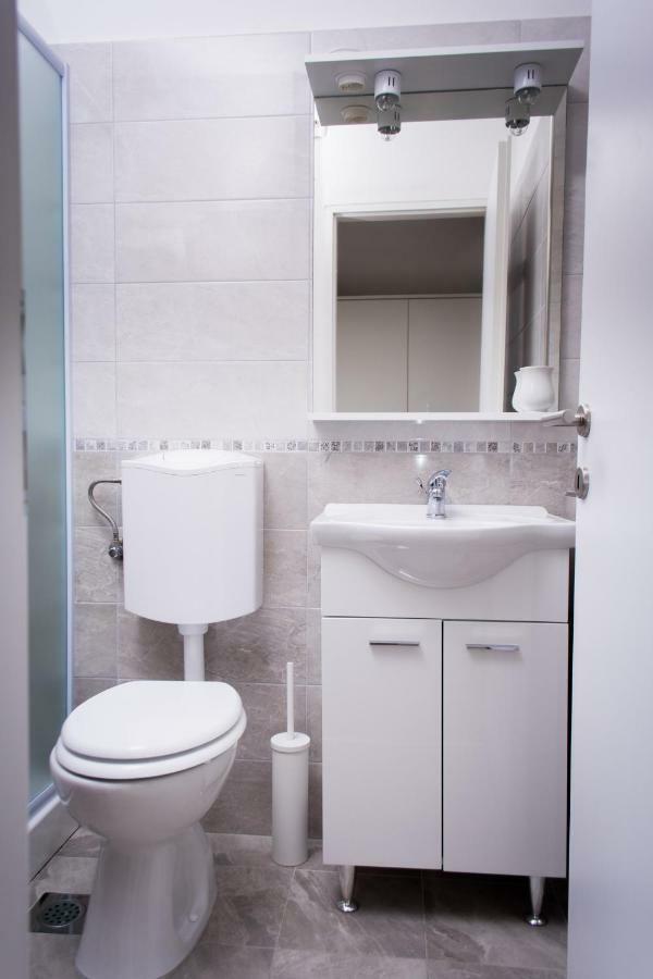 Apartments Dolores Šibenik Екстериор снимка